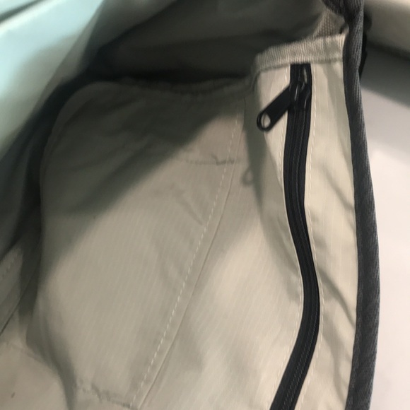 Tenba messenger DNA 15 slim great used conditions - Picture 8 of 16